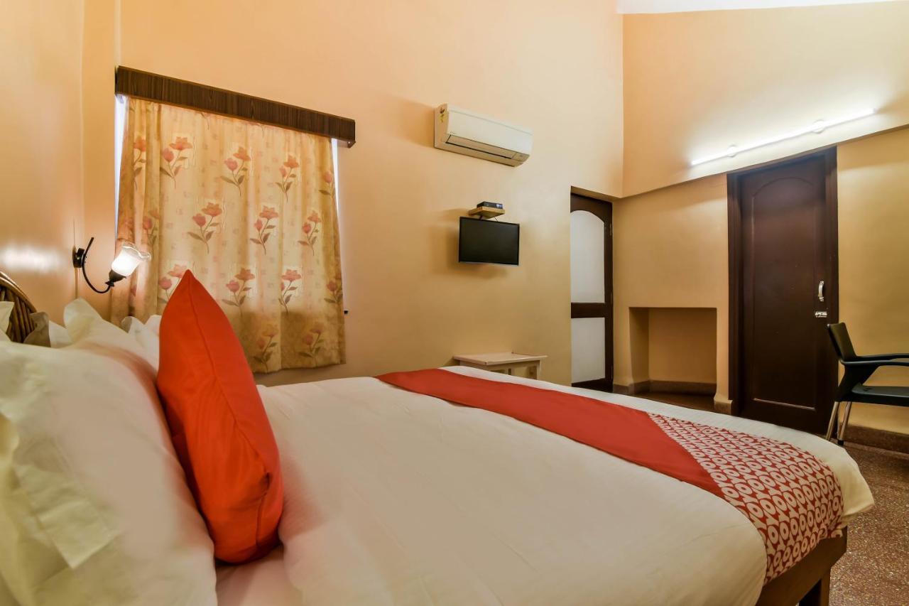 Oyo 807 Hotel Gopika International Goa Kültér fotó